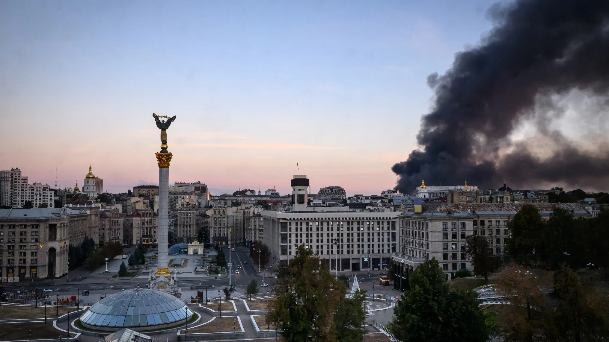 Guerre en Ukraine : fin de la trêve de trois jours ; frappes meurtrières à Kiev