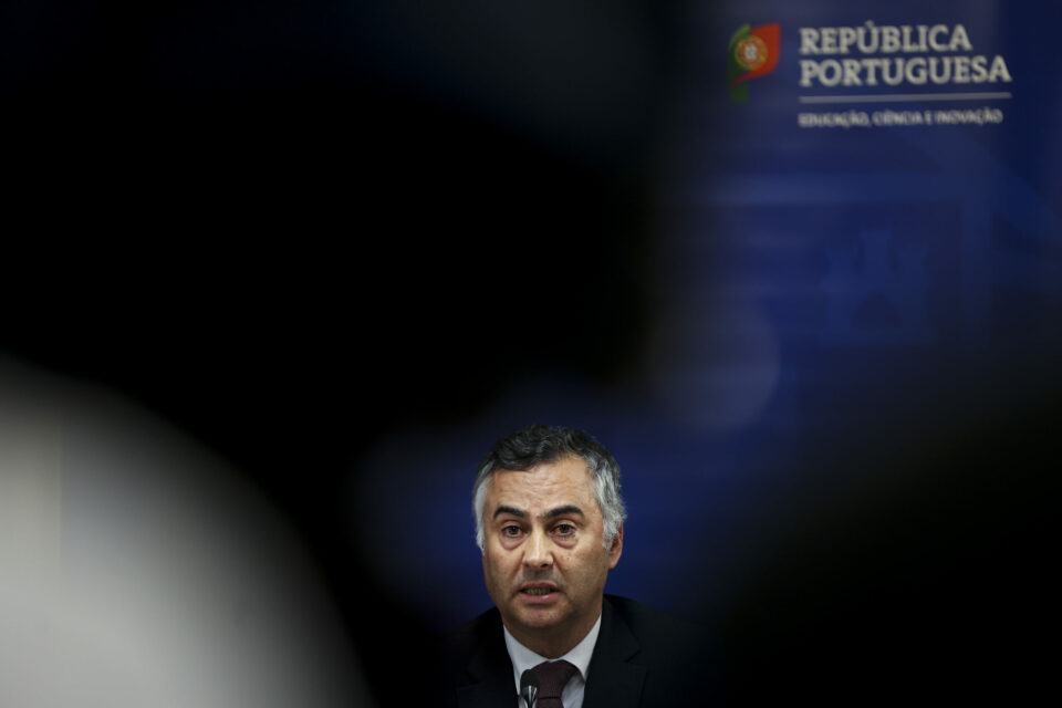 Decision was announced by Sebastião Bugalho at a press conference in Lisbon, as recognition for the effort of teachers