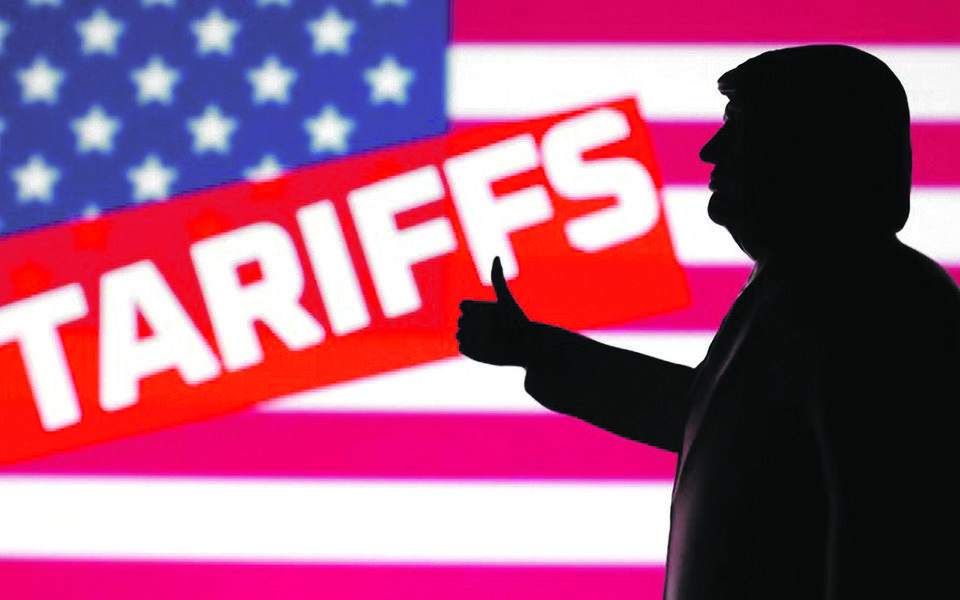 Star SEC QB has received hate for being a Donald Trump supporter. Here’s why