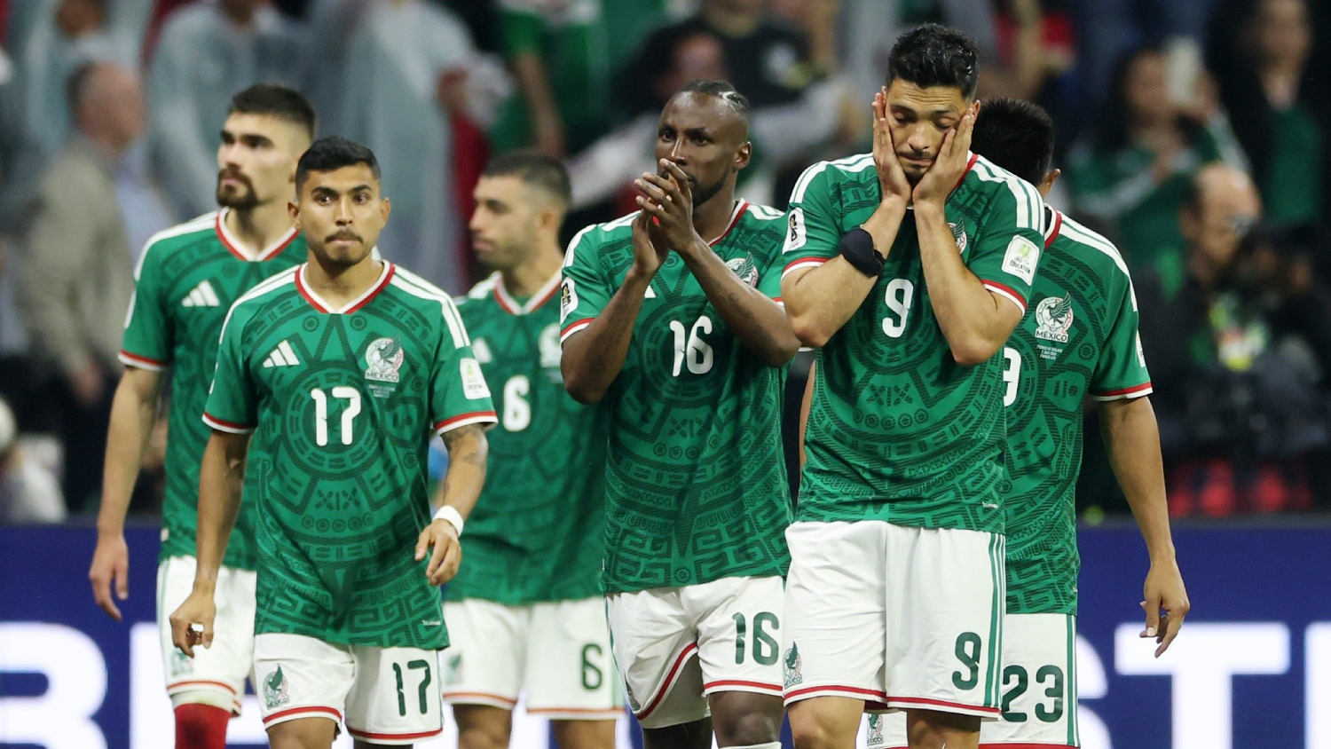 England hit the most painful and Mexico went back to a step