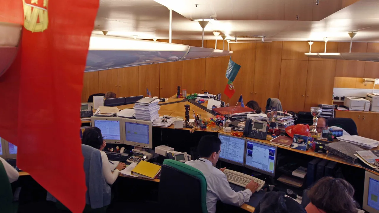 L'ISP finit par baisser de 0,71% et suit une tendance prédominante en Europe