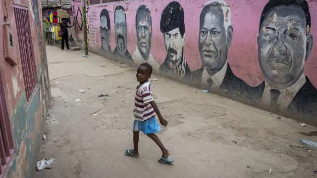 War can drag 23.4 million children into poverty Unicef alert