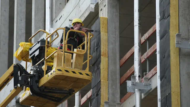 Construction union advocates immigration due to lack of manpower in Canada