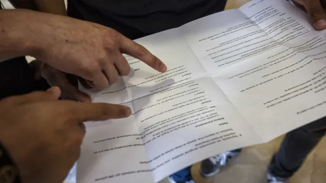 Notas de exámenes a cuentagotas. EduQA explicará hoy casos "suspensos"