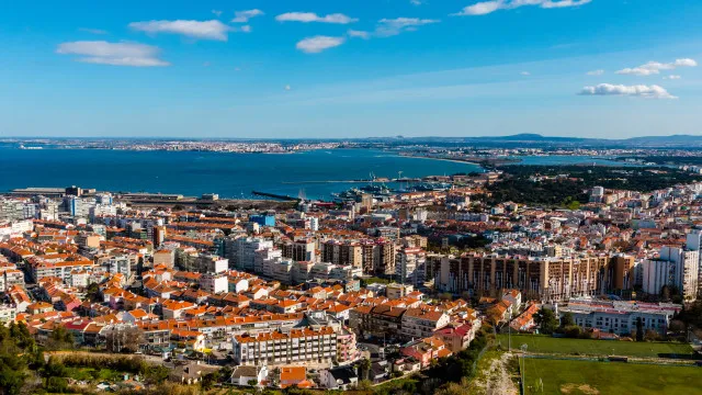 Measure aims to combat lack of water that generated petition with more than four thousand signatures in the municipality of Setúbal