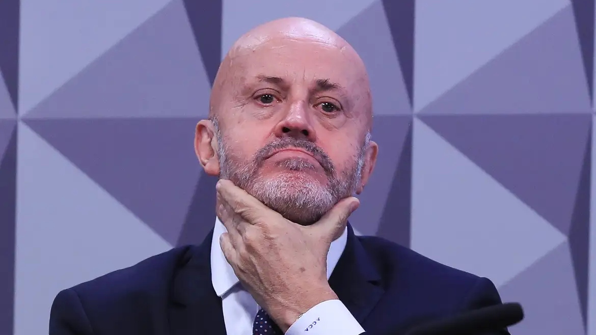 PF aprende coches de lujo del Careca del INSS en Brasilia