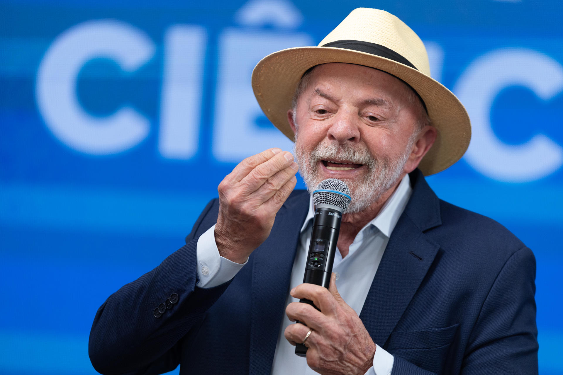 En un evento con Lula, Moraes defiende que estados ayuden en pacto por mujeres