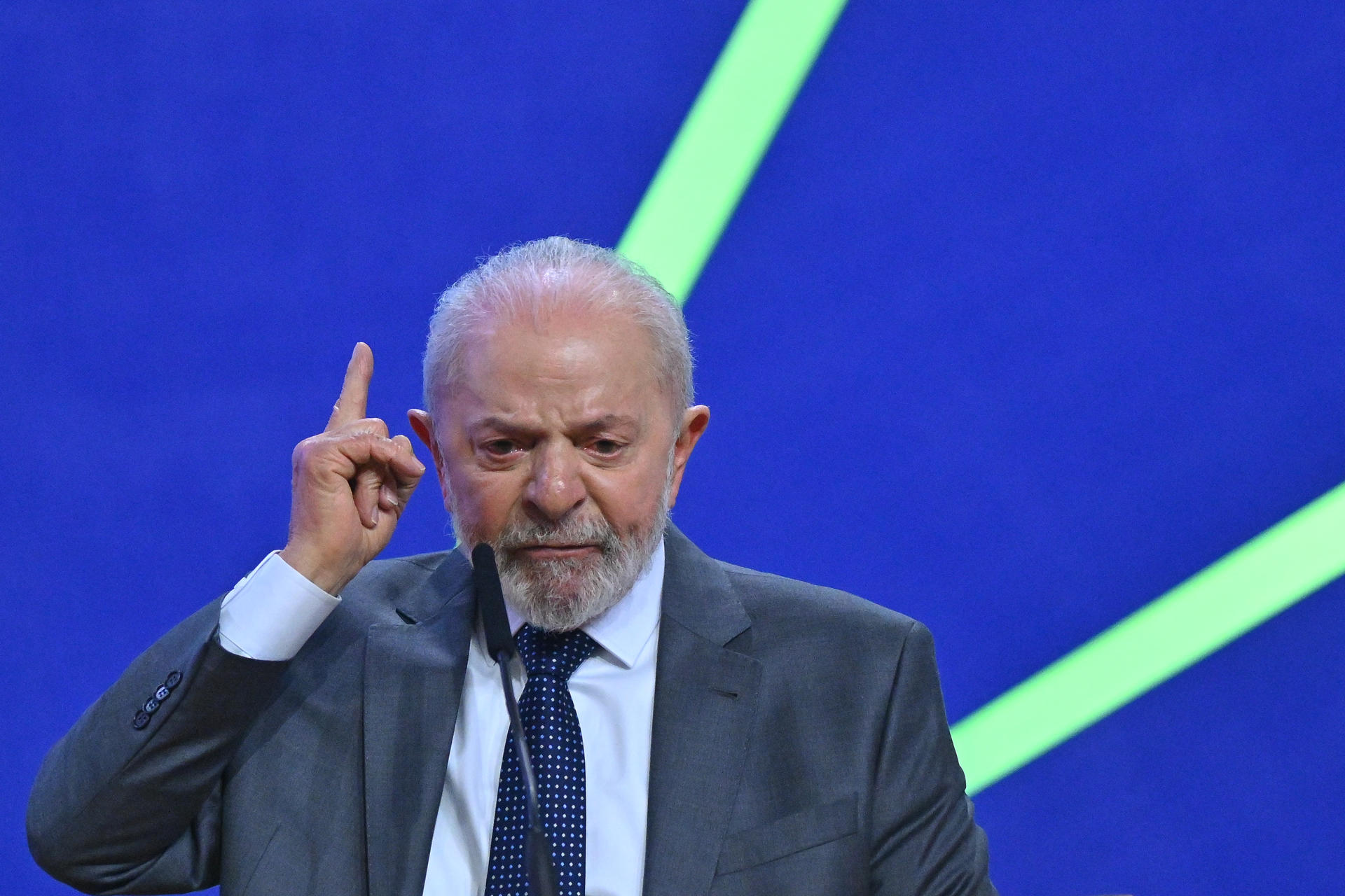 أوب سبي يتحدث عن لولا عن المجرمين: "تحامل غير مقبول"