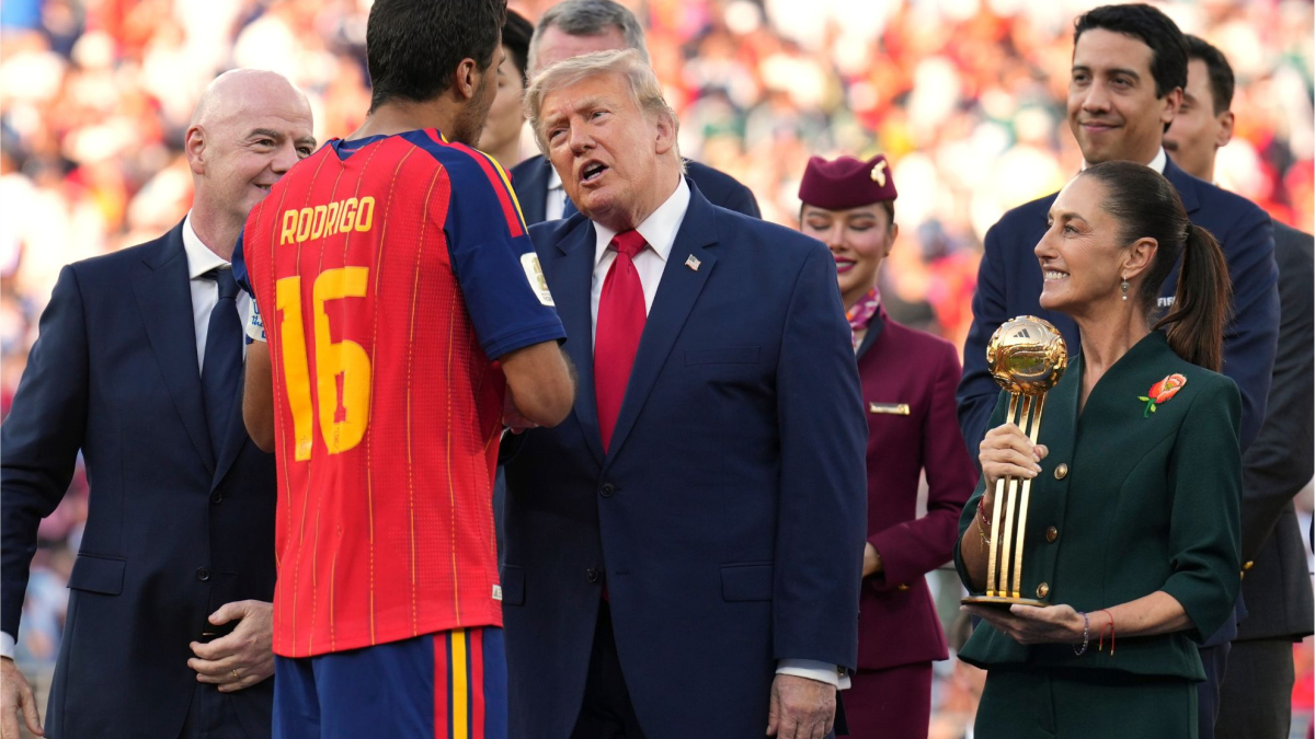 لاعب الوسط الإسباني، الحائز بالفعل على جائزة أفضل لاعب في يوروكوبا، قاد منتخبه نحو اللقب بإحصائيات تاريخية