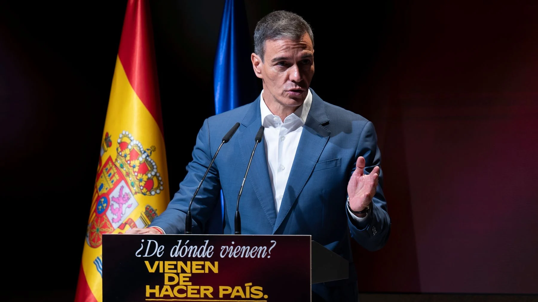 Pedro Sánchez to the selection: "The whole country is with you"