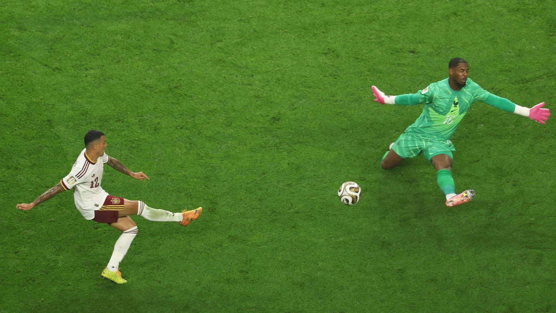 The right side scored the 2-0 in front of France in the semifinal, behind a wall with Olmo at 13 minutes of the second time