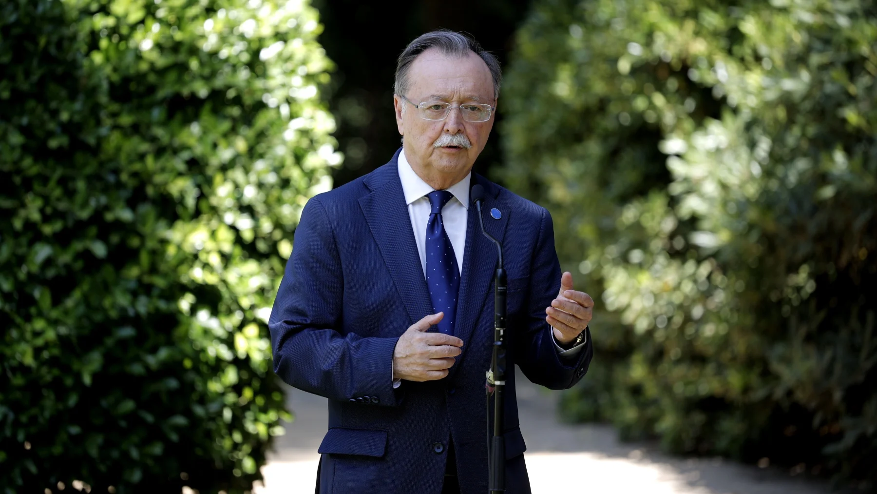 Vivas denies the Government and reports that 8,000 to 11,000 illegal immigrants remain in Ceuta
