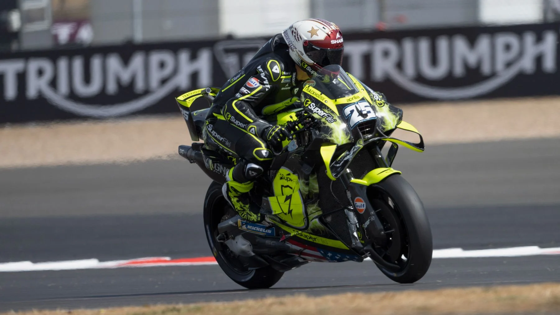 MotoGp, Fernandez dominates Gp Silverstone: order of arrival and how it changes ranking pilots