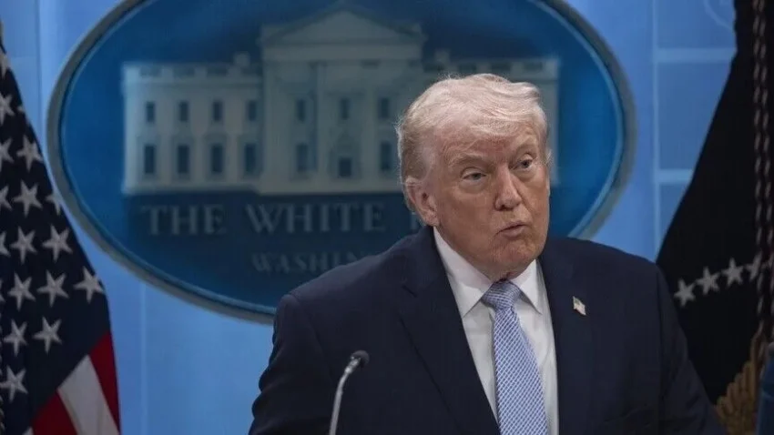 U.S. blockade on Iran restarts as Trump angles for control over Strait of Hormuz