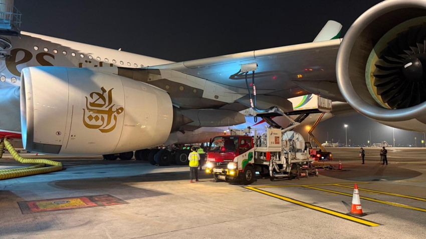 Pertamina Patra Niaga atiende el llenado de combustible de aviación para aviones de fuselaje ancho