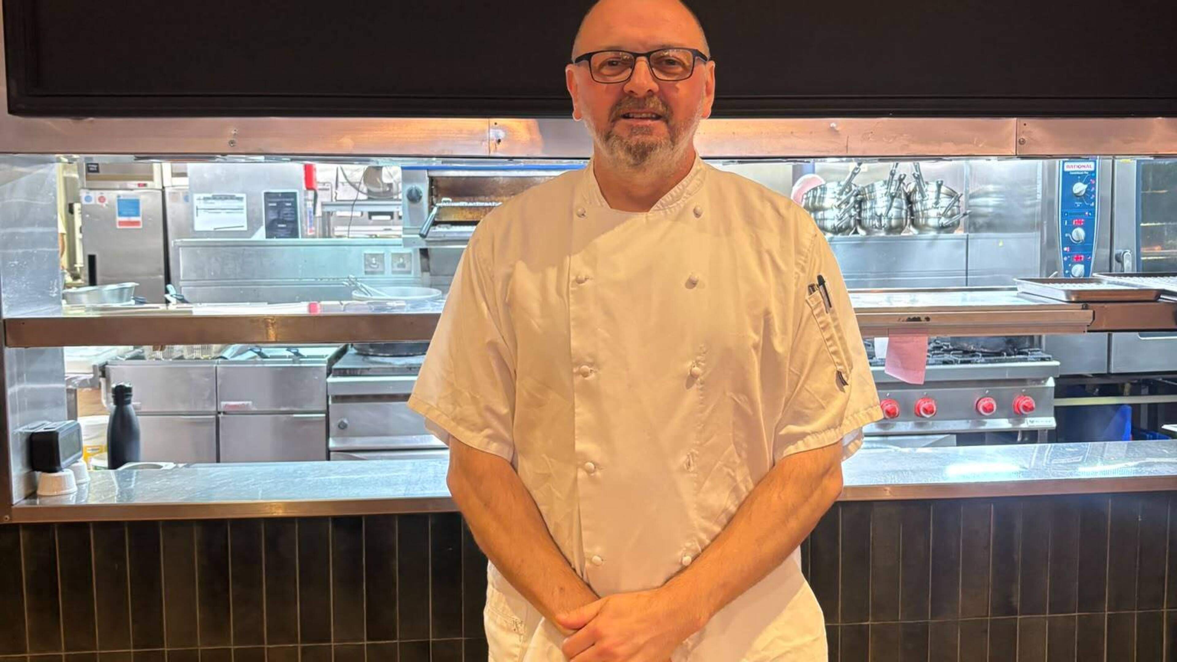 Chef apuntando a “configurar el estándar” en el sur de Belfast hotel: “La gente dice que la comida del hotel está bien. No vamos a estar bien