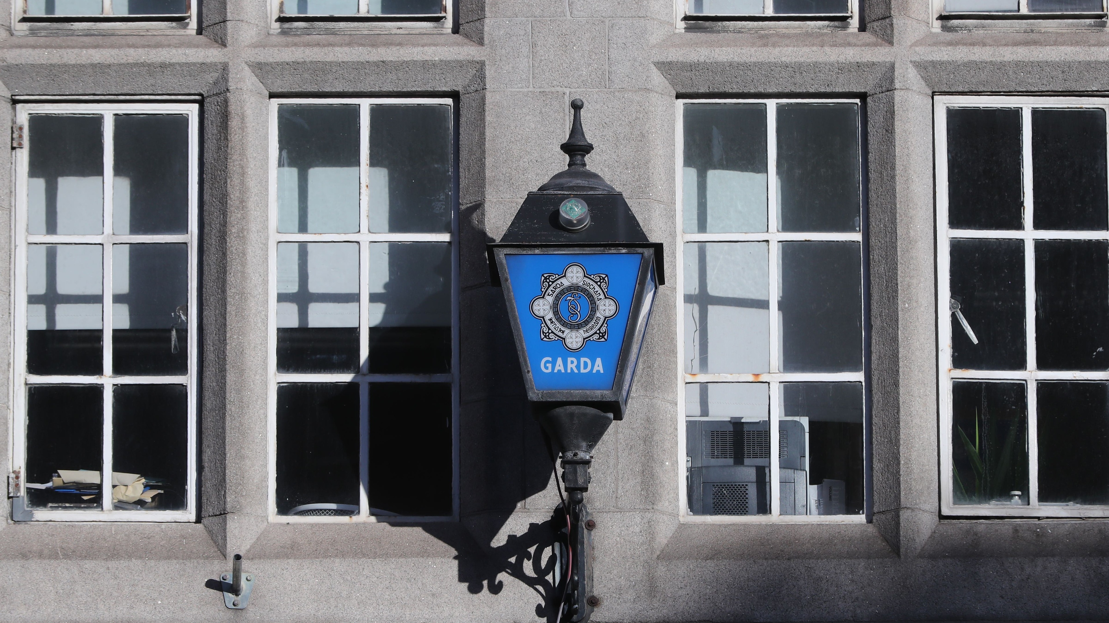 Investigación lanzada tras el hombre encontrado muerto en el centro de reciclaje en Dublín