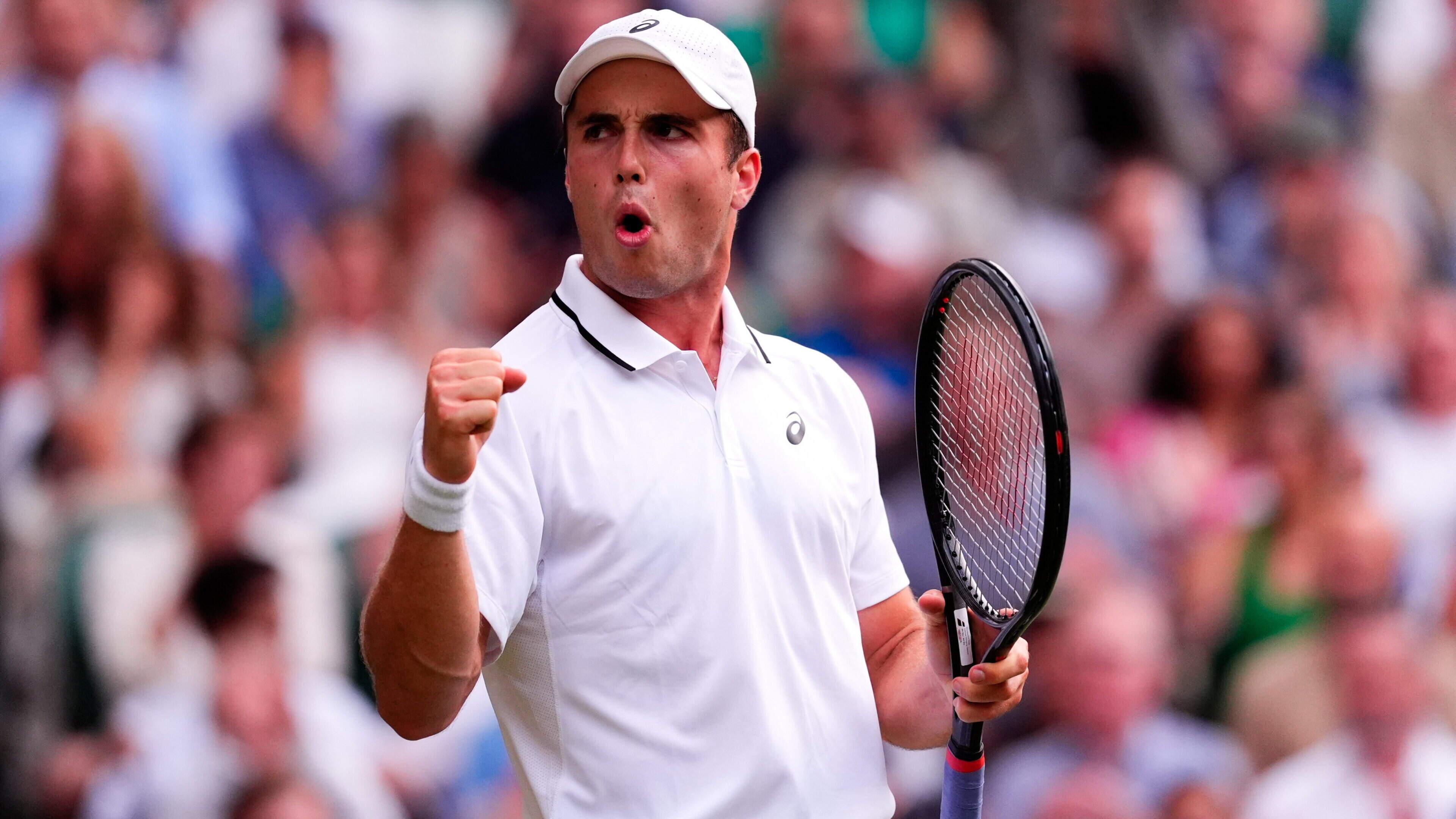 'I couldn't have imagined it ' - Fery reaches Wimbledon quarter-finals