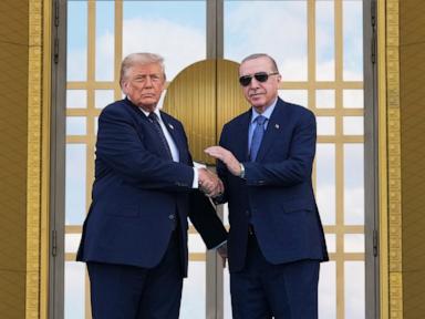Trump welcomed with pomp and pageantry by Turkey’s Erdogan at NATO