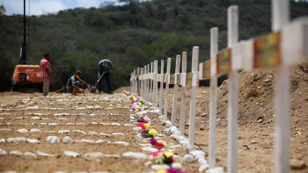 Colombian Rescatists describe "joy" of finding life after earthquakes in Venezuela
