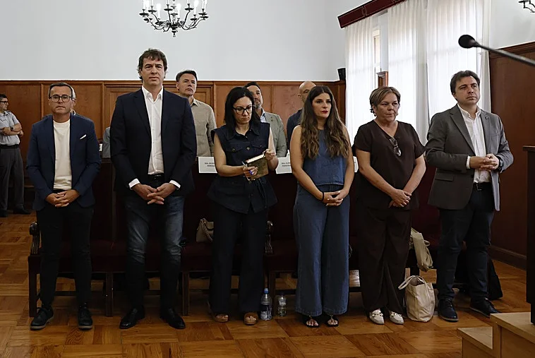 The UCO confirms that PSOE paid EUR 43,225 to Leire through Zarrías and Koldo's former lawyer