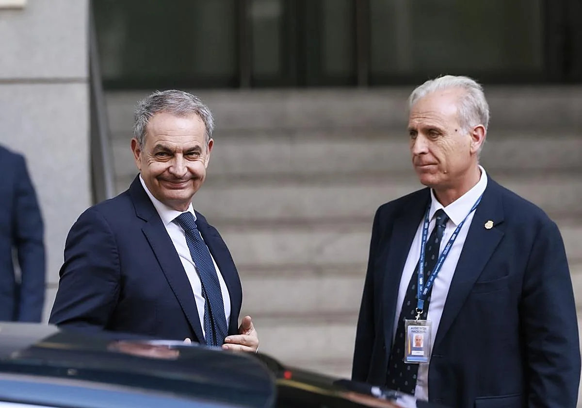 Julio Martínez dénonce Zapatero et dit qu'il a pris 1% pour médiation dans Plus Ultra
