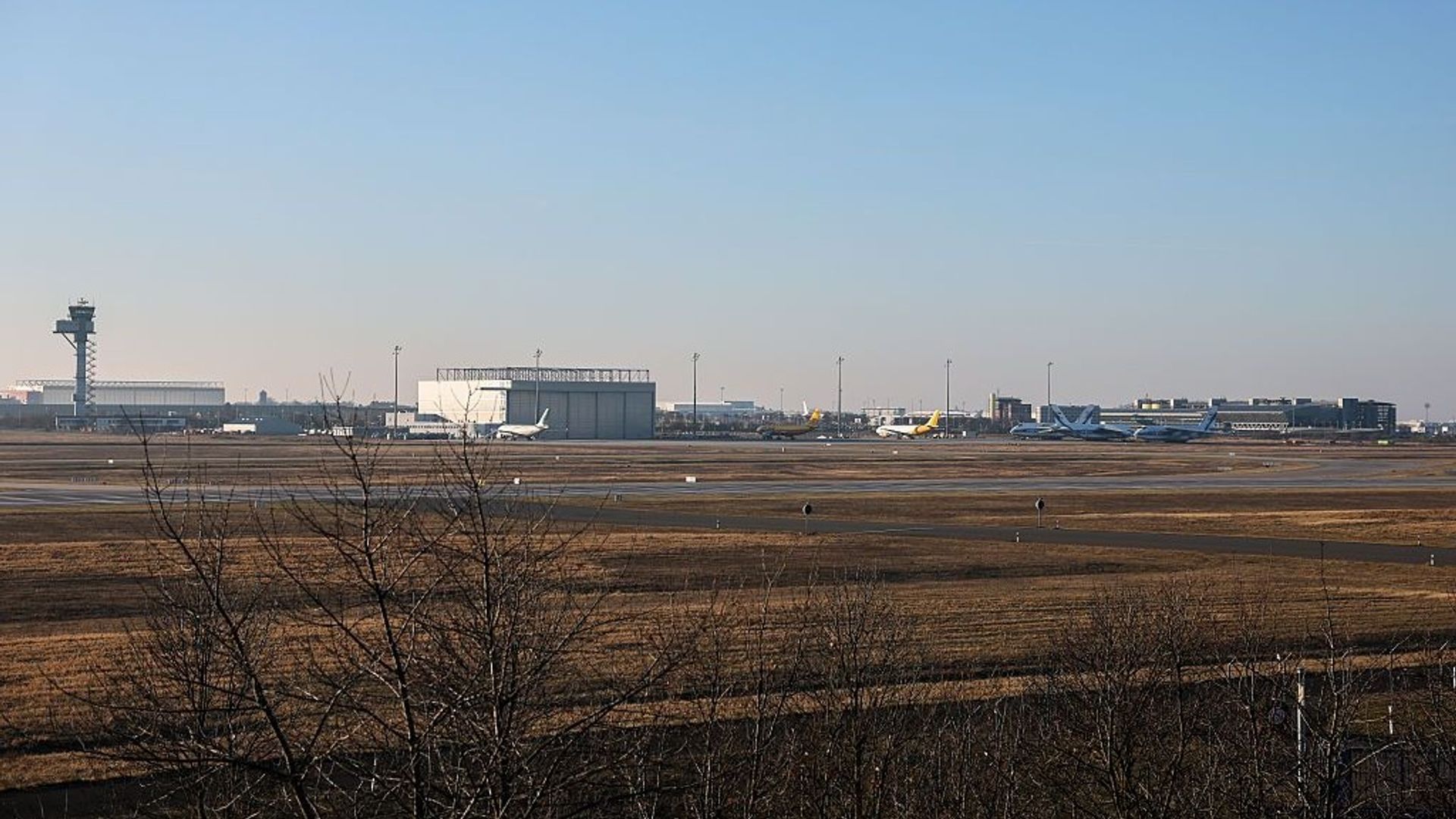 Germany: A drone near Ukrainian cargo aircraft disrupts traffic at Leipzig airport