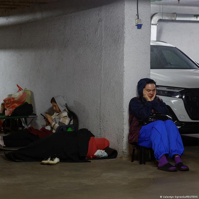 Ukraine: Renewed attacks on Kyiv leave at least eight injured