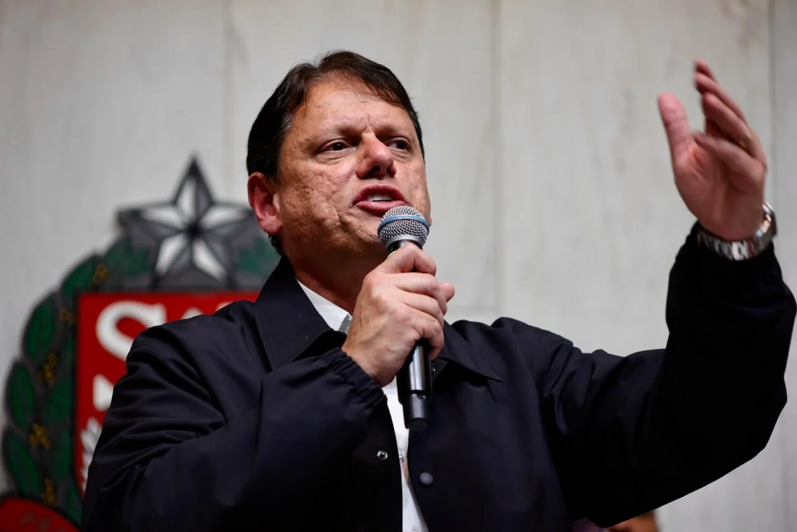 Tarcisio is approved by 60% and disapproved by 34%, says research