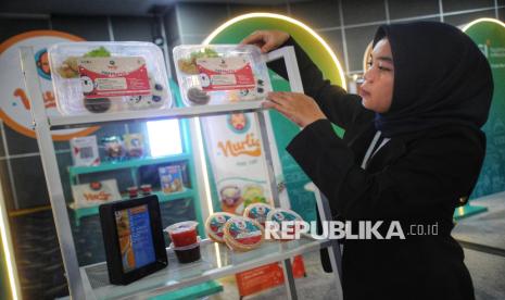 أسبريندو دورونغ جينيراسي مودا بانغون أوساها سيجاك بانغكو سيكولاه