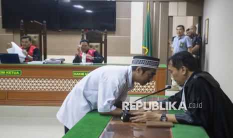 Involved in Heinous Murder of a Family in Indramayu, Defendant Priyo Sentenced to Life