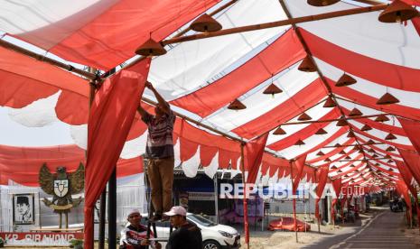 Une ruelle rouge et blanche de 650 mètres anime la célébration de l'indépendance à Tasikmalaya