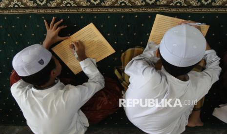 Indonesia Does Not Lack Leaders, but Lacks Exemplary Role Models