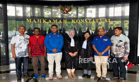 The court granted a judicial review of the Financial Sector Development and Strengthening Law, ruling on pension payment options