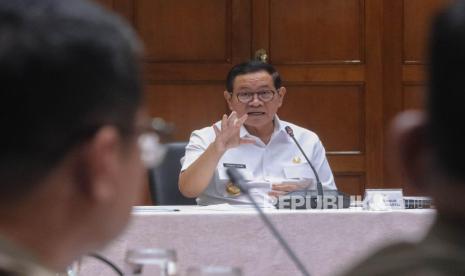 Collapsed Road in Pulogadung Has Not Been Repaired for Several Months, Here's What Pramono Said