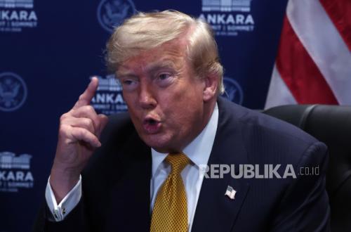 Once Boasting of a Massive Attack on Iran, Trump Backs Down as Interceptor Missile Stocks Dwindle