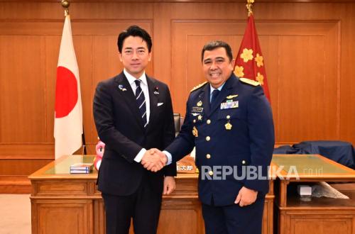 Kabaloghan and President Director of PT PAL Meet with Japanese Defense Minister