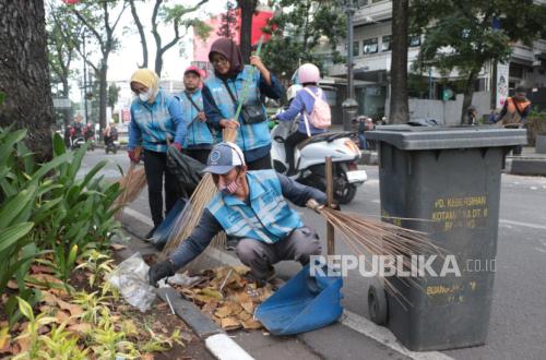 Bandung Waste Crisis, City Government Promotes Campaign to Prevent Food Waste