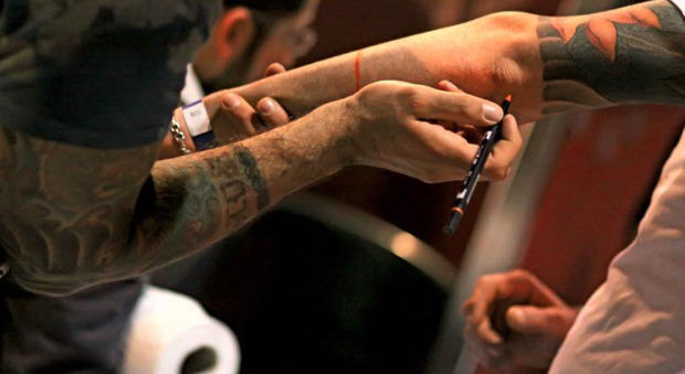 I'm promising her a tattoo and rape her, sentenced to 10 years