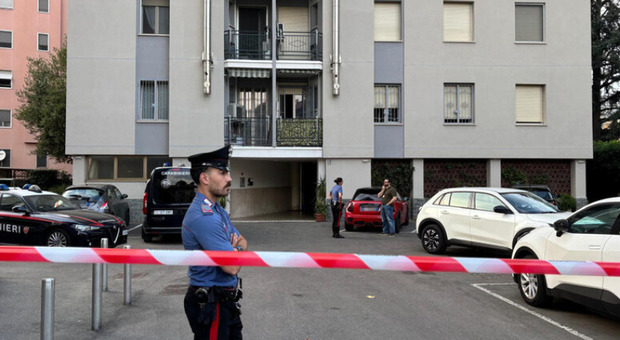 Trouvé mort dans le placard, elle avait 71 ans. Arrêtez le fils, choc à Rome