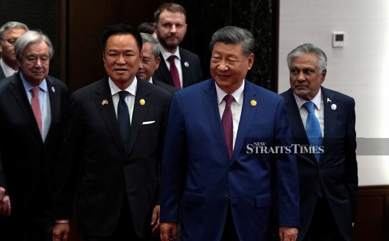 Xi de China dice que AI no debe estar dominado por un país