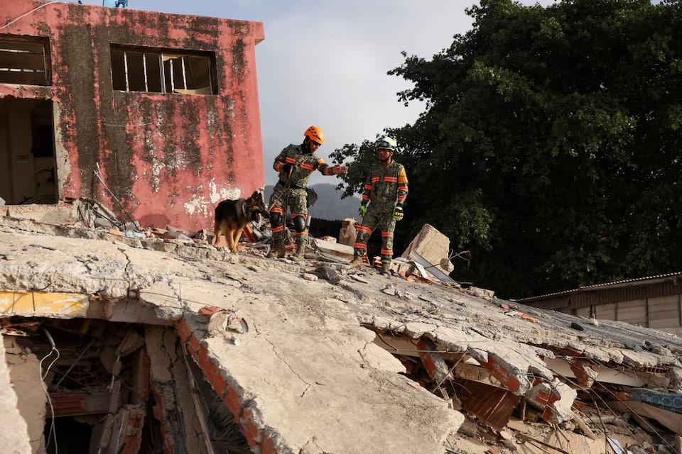 In Venezuela, more than 900 dead from the double earthquake