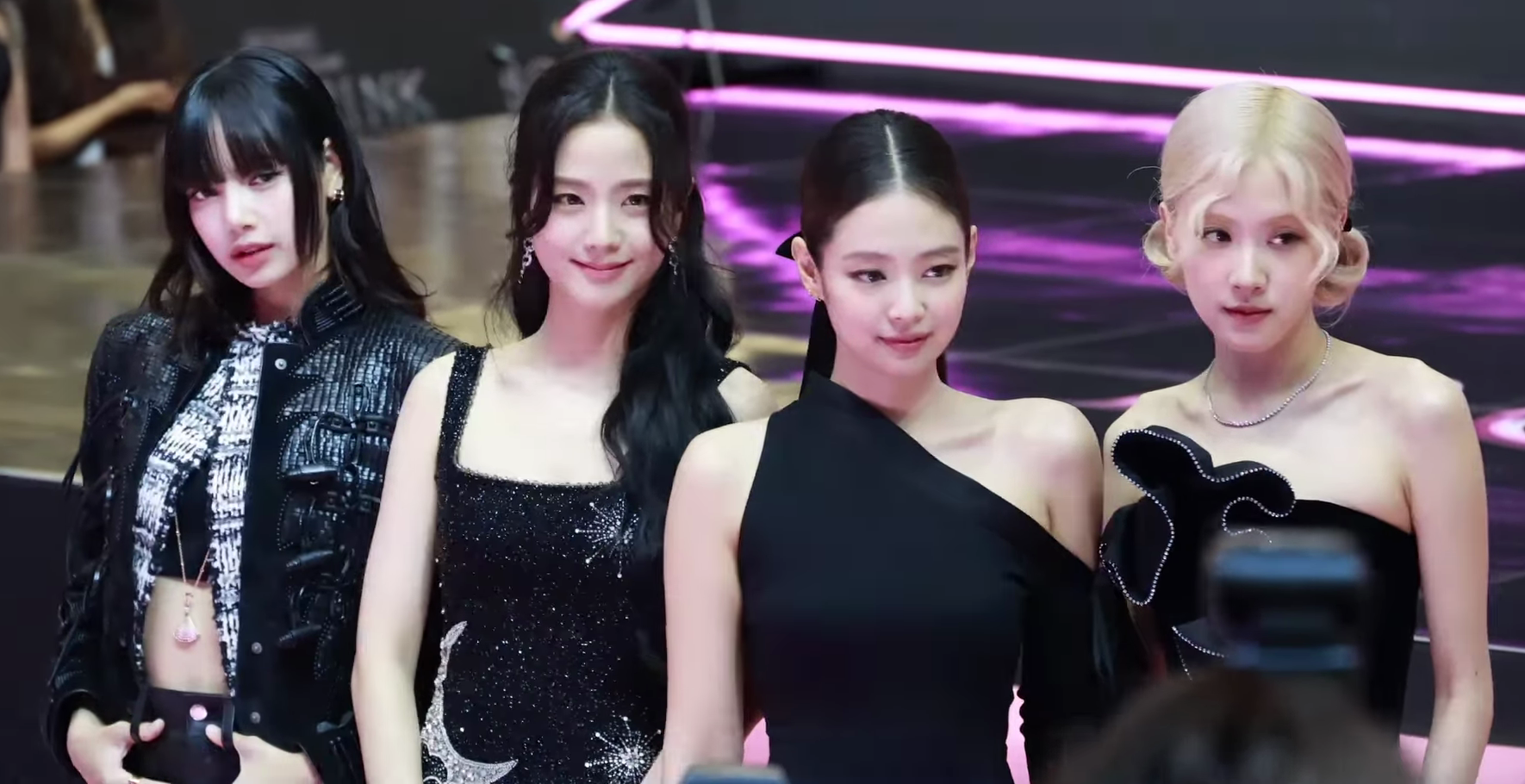 Recommendations for romantic comedy K-dramas accompany the celebration of Blackpink's decade since debut