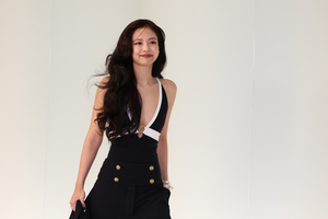 Jennie headlines 2 major European music fests