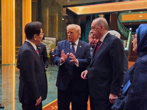 LEAD Lee, Trump discuss cooperation on building U.S. military vessels during NATO dinner: spokesperson