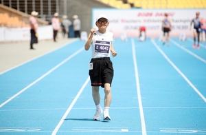 Les athlètes seniors prouvent l'âge n'est qu'un chiffre à Daegu WMAC