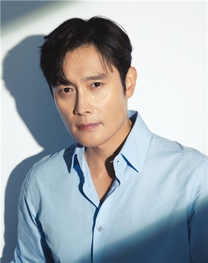 Lee Byung-hun cast in Squid Game director s new film