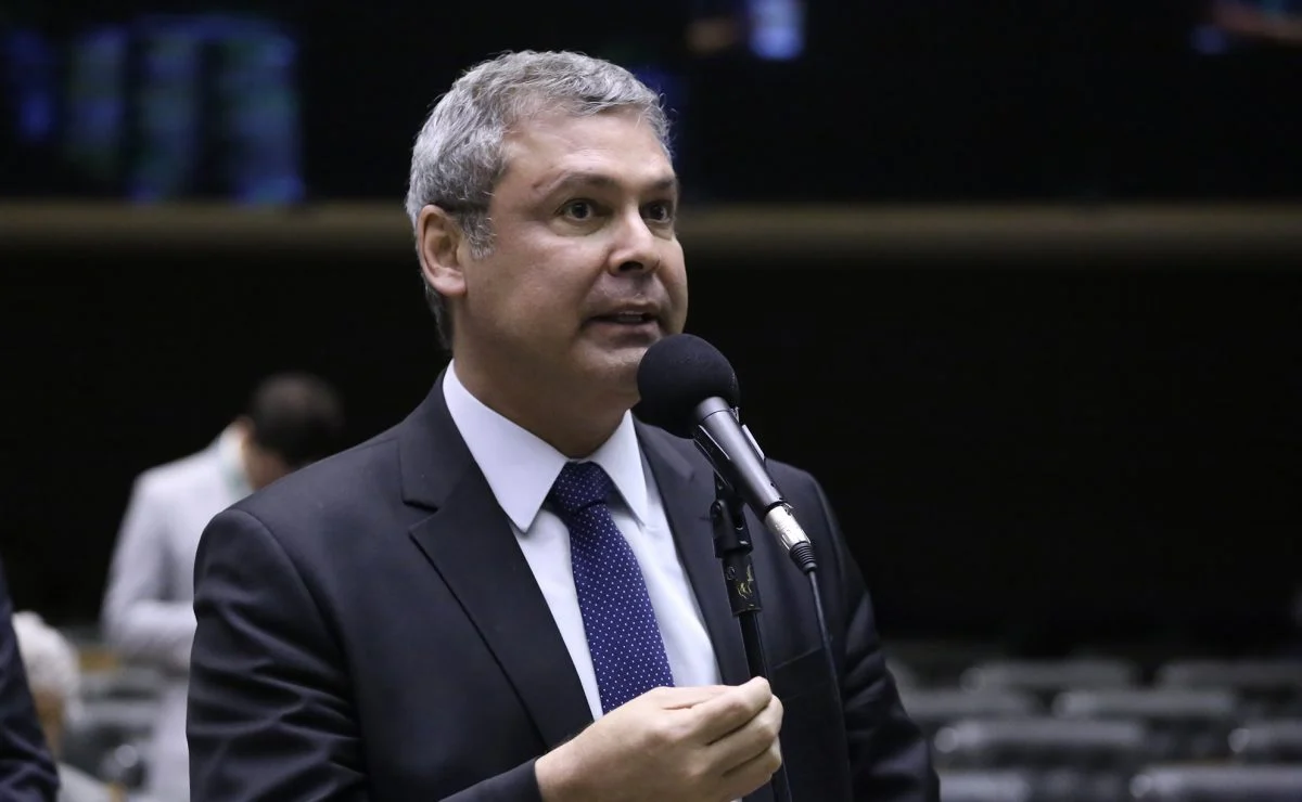 Flávio's allies express support for Bolsonaro's letter