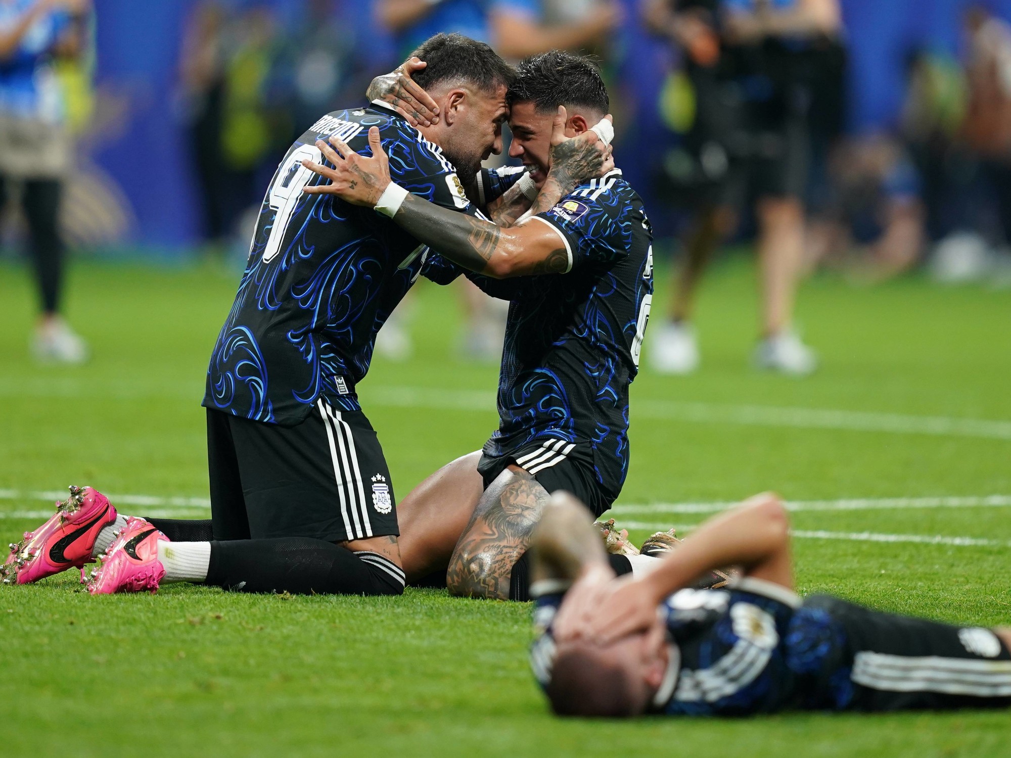 Scaloni, excited and speechless after the classification of Argentina: "These people lead us to win"