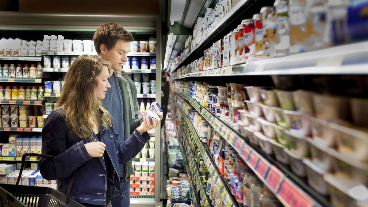 Vacances entre tablettes réfrigérées: Pourquoi les supermarchés deviennent des aimants touristiques
